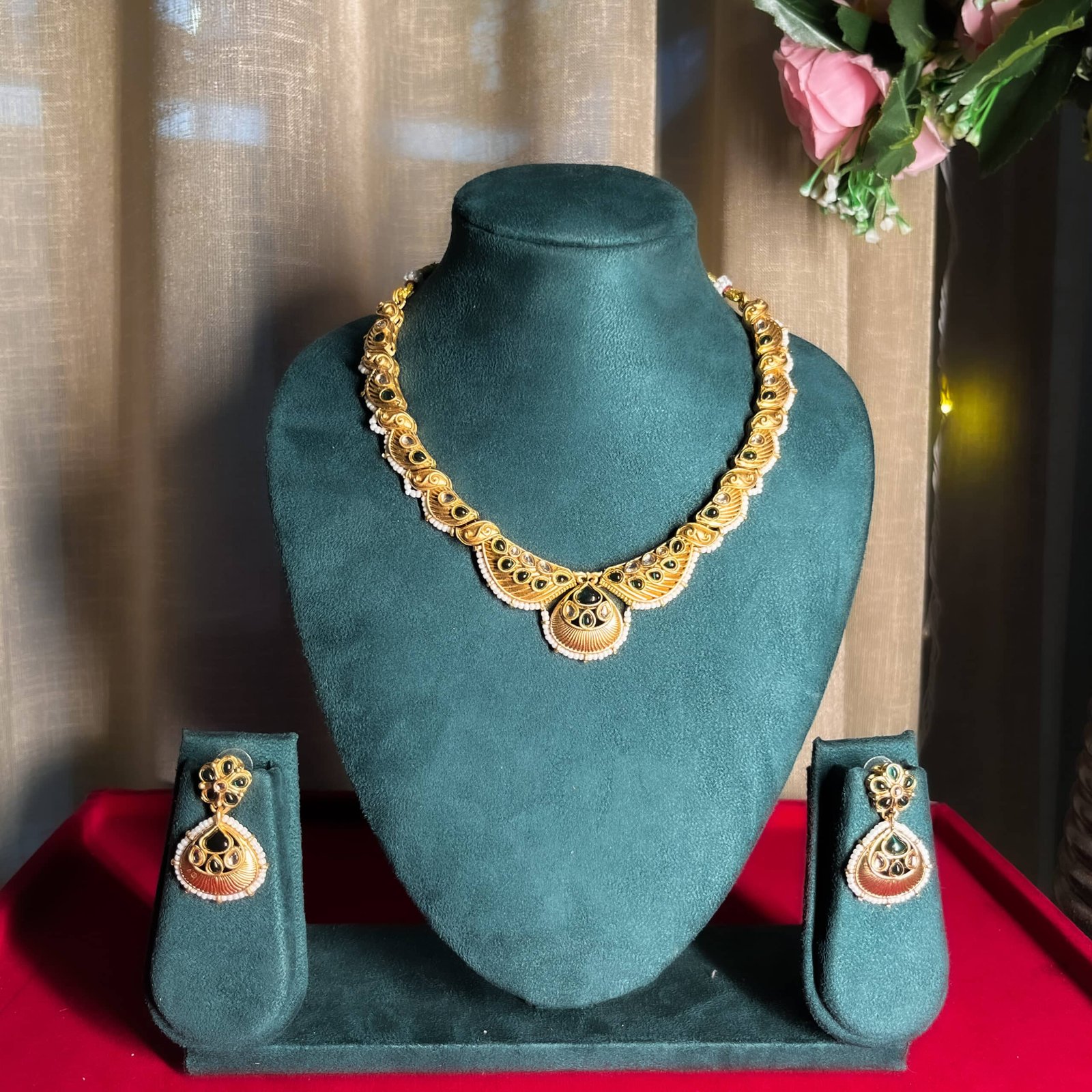 Designer Filigree Gold Necklace Set with Earrings .
