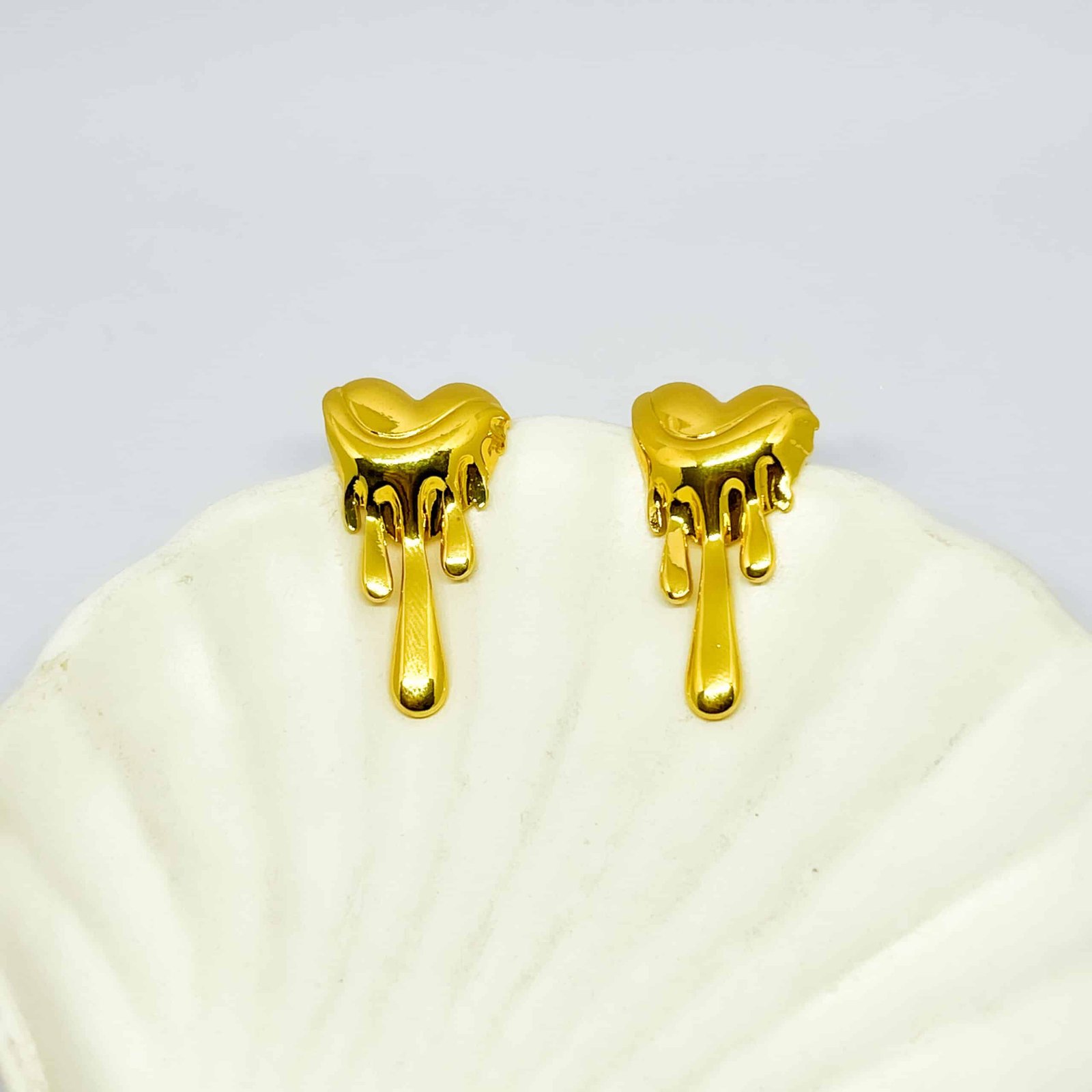 Gold Anti-Tarnish Drip Heart Earrings