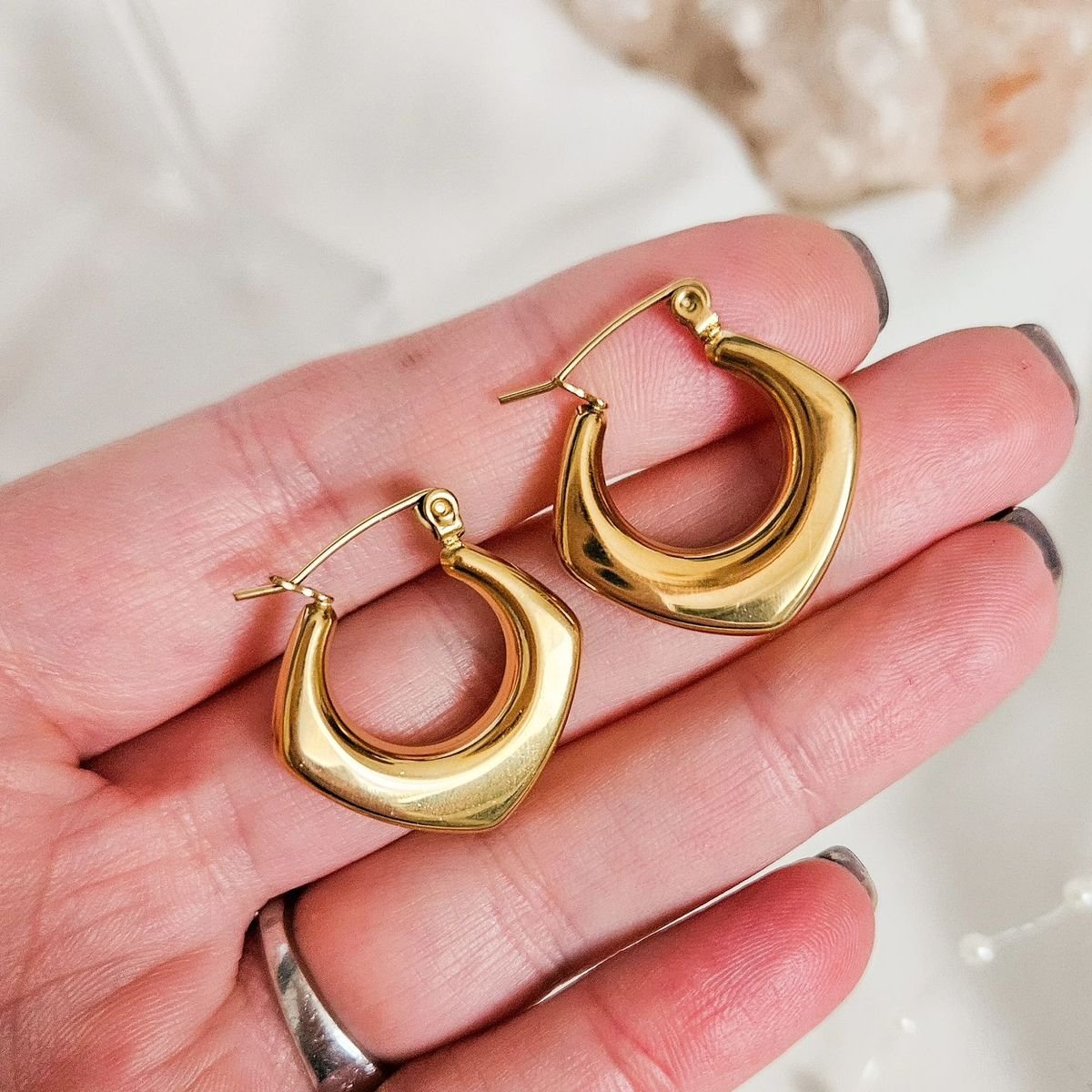 Elegant Modern Gold-Tone Hoop Earrings