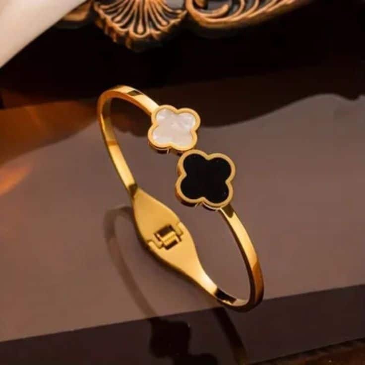 Gold Clover Bracelet for Women