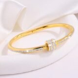 Anti tarnish stone bracelet for women with gold finish and crystal studded design